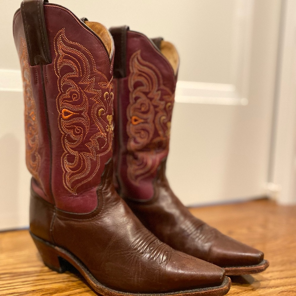 Tony Lama Women’s Cowgirl Boots